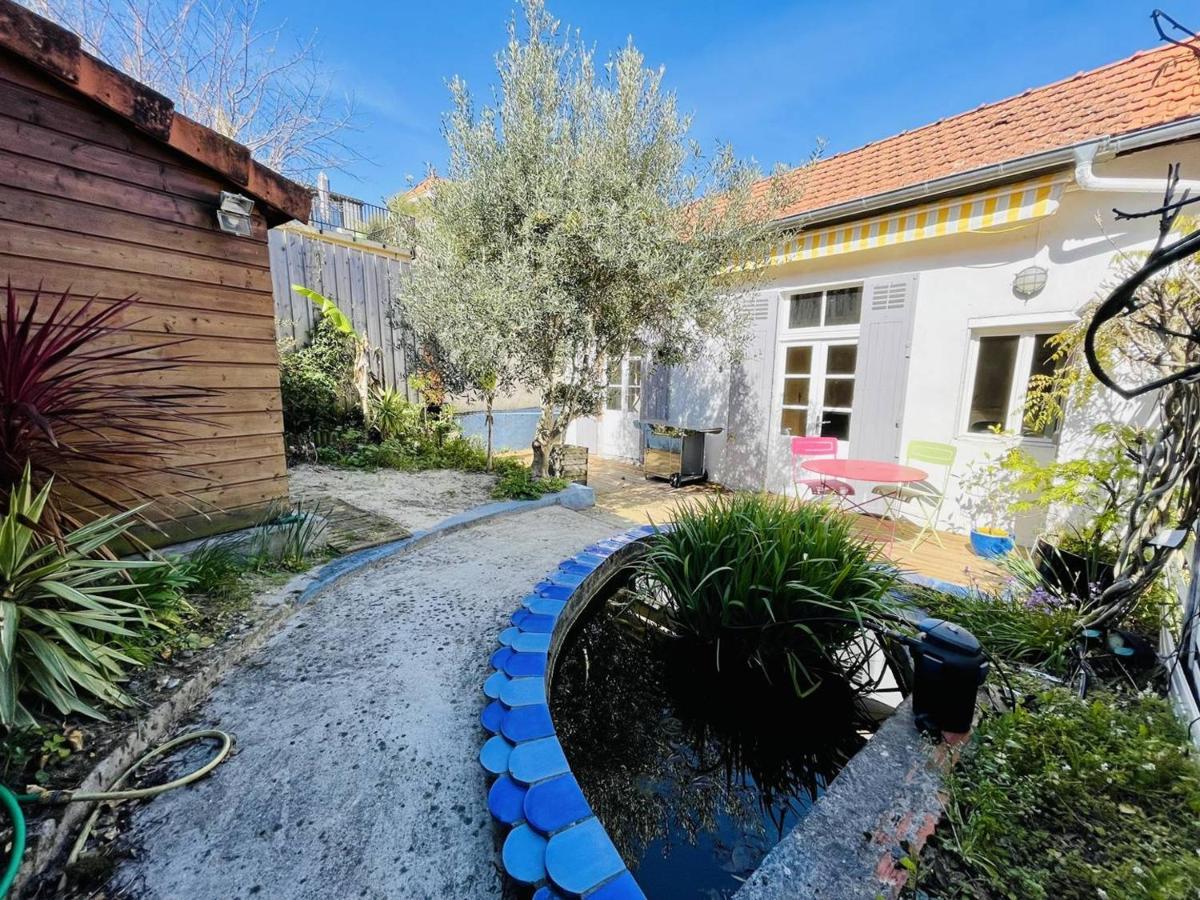 Maison Arcachon: Proche Centre, Plage Et Parc. Terrasse Ensoleillee, 2 Mezzanines, Animaux Acceptes. - Fr-1-433-101 * Arcachon